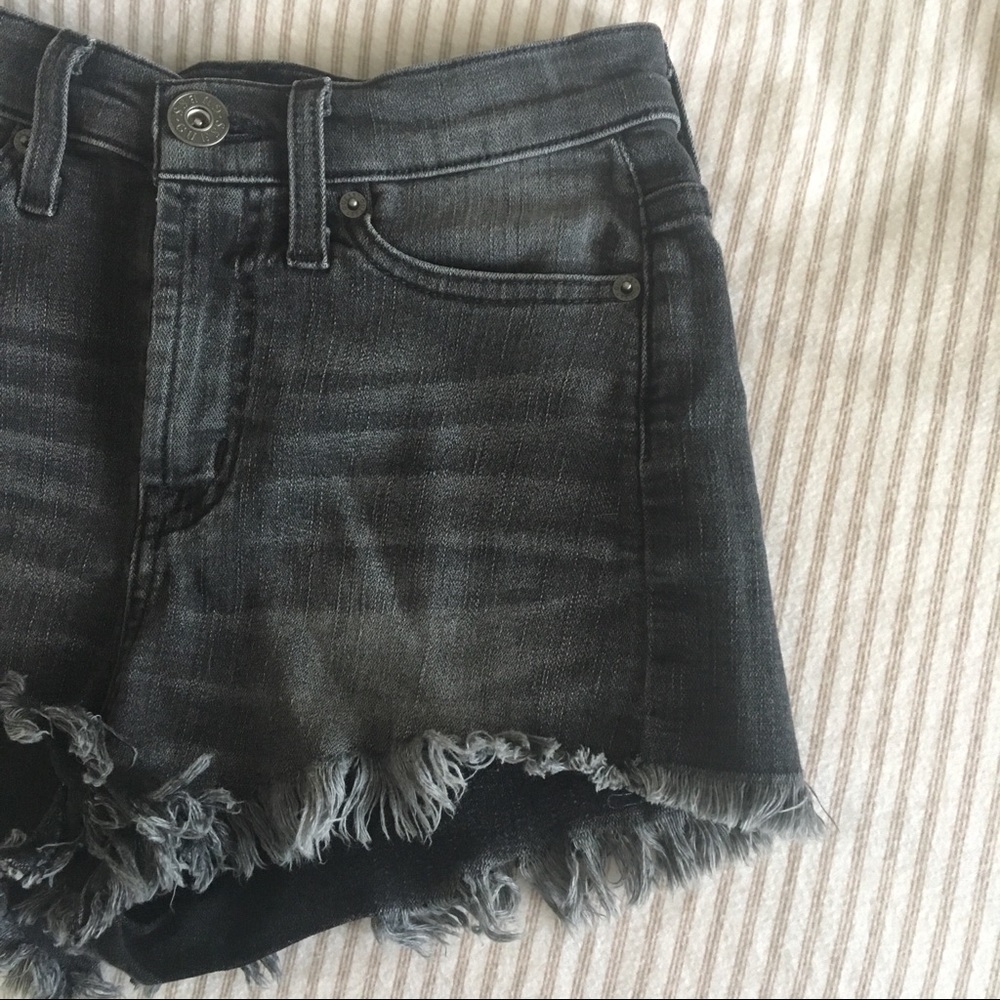Guess high waisted dolphin shorts black like new